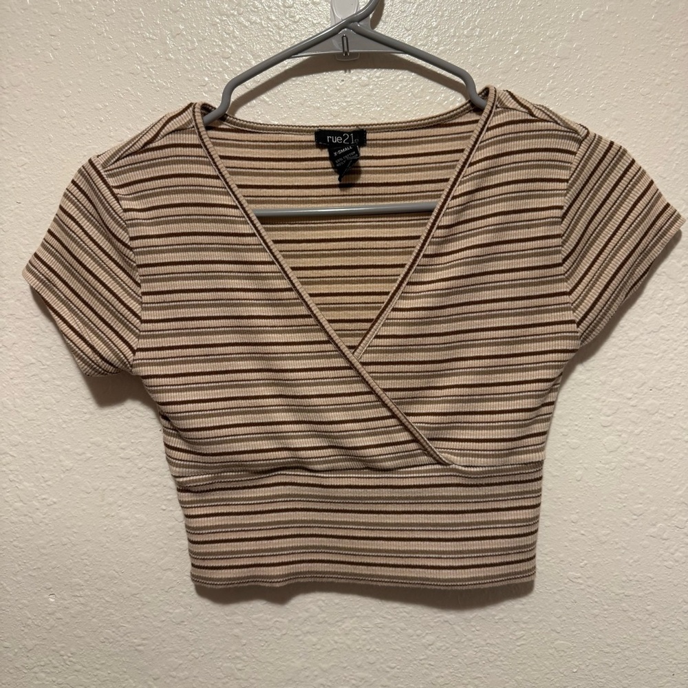 Rue21 V-Neck Striped Crop Top Brown Y2K Vibes Short Sleeve Size Extra Small XS